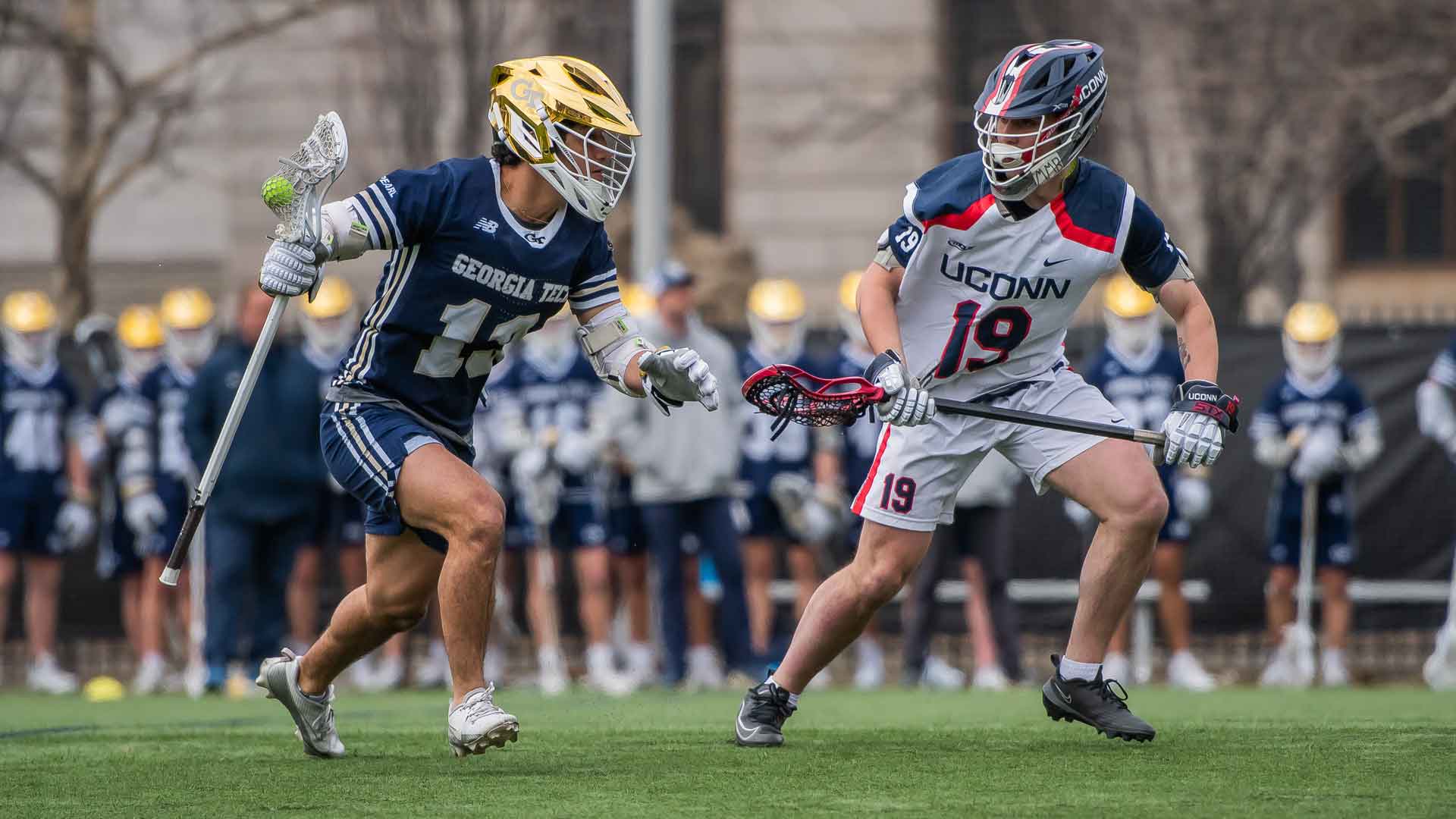 Jackets tame UConn Huskies, Win two in Boston